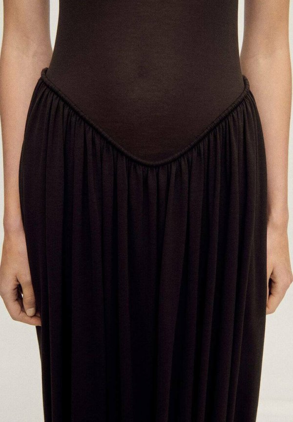 CALISTA - Jersey dress - chocoladebruin2