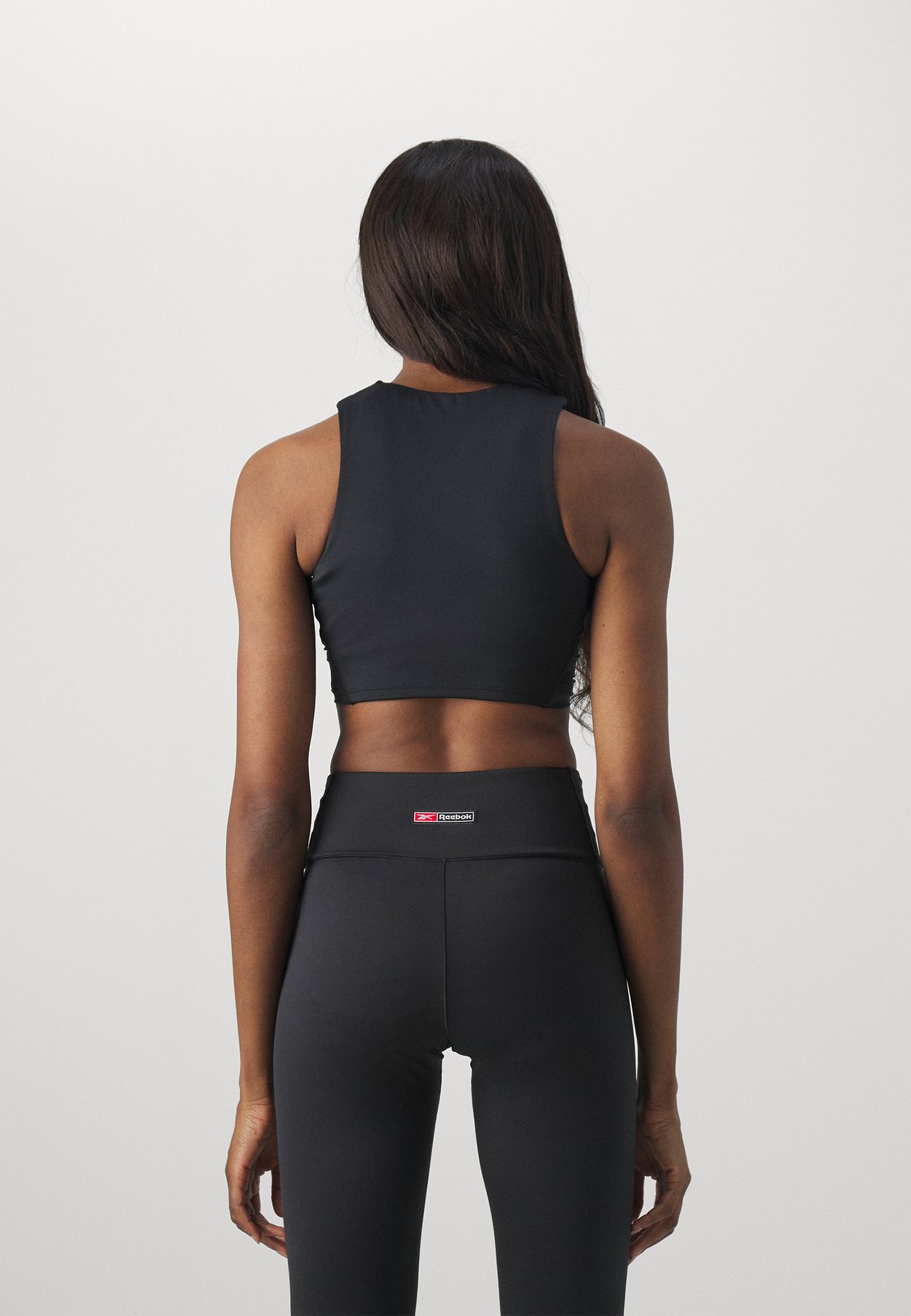 LUX CONTOUR CROP