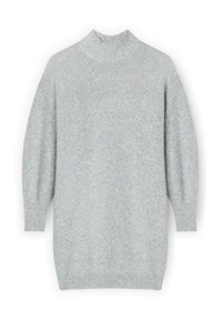 Maglione lavorato a maglia grigio chiaro con collo alto a lupetto, spalle abbassate e polsini a coste. Texture morbida con una vestibilità leggermente ampia.