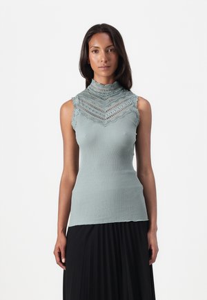 Top - chinois green