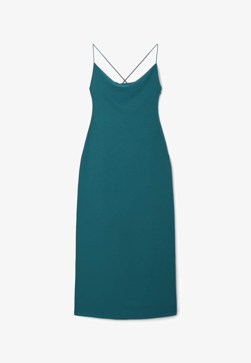 Teealfarbenes, ärmelloses Kleid mit glatter Textur, das einen tiefen V-Ausschnitt und überkreuzte Träger auf der Rückseite hat. Langes, eng anliegendes Design.