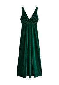 Robe maxi en velours vert avec un décolleté en V profond, corsage ajusté et jupe fluide. Présente des plis aux épaules pour ajouter de la texture.