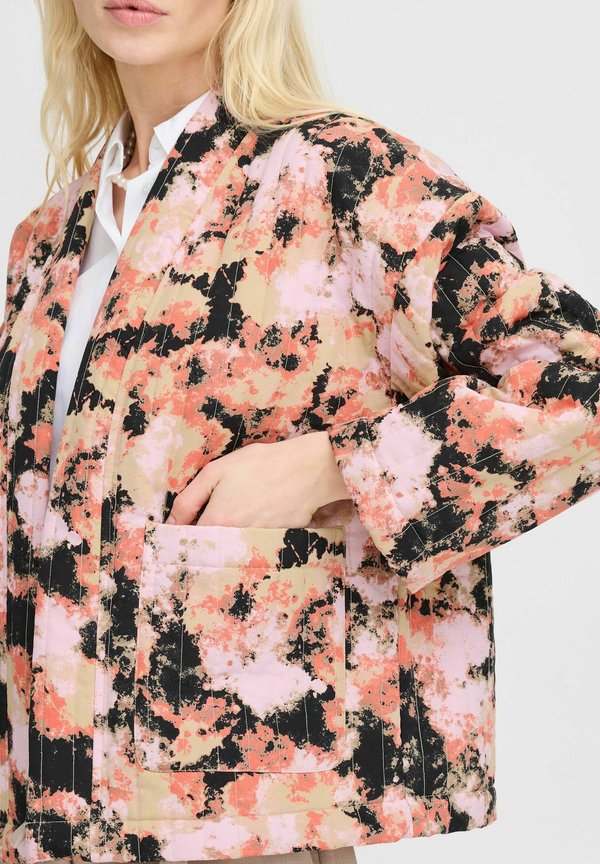 BYDAIMA - Light jacket - humus blur2