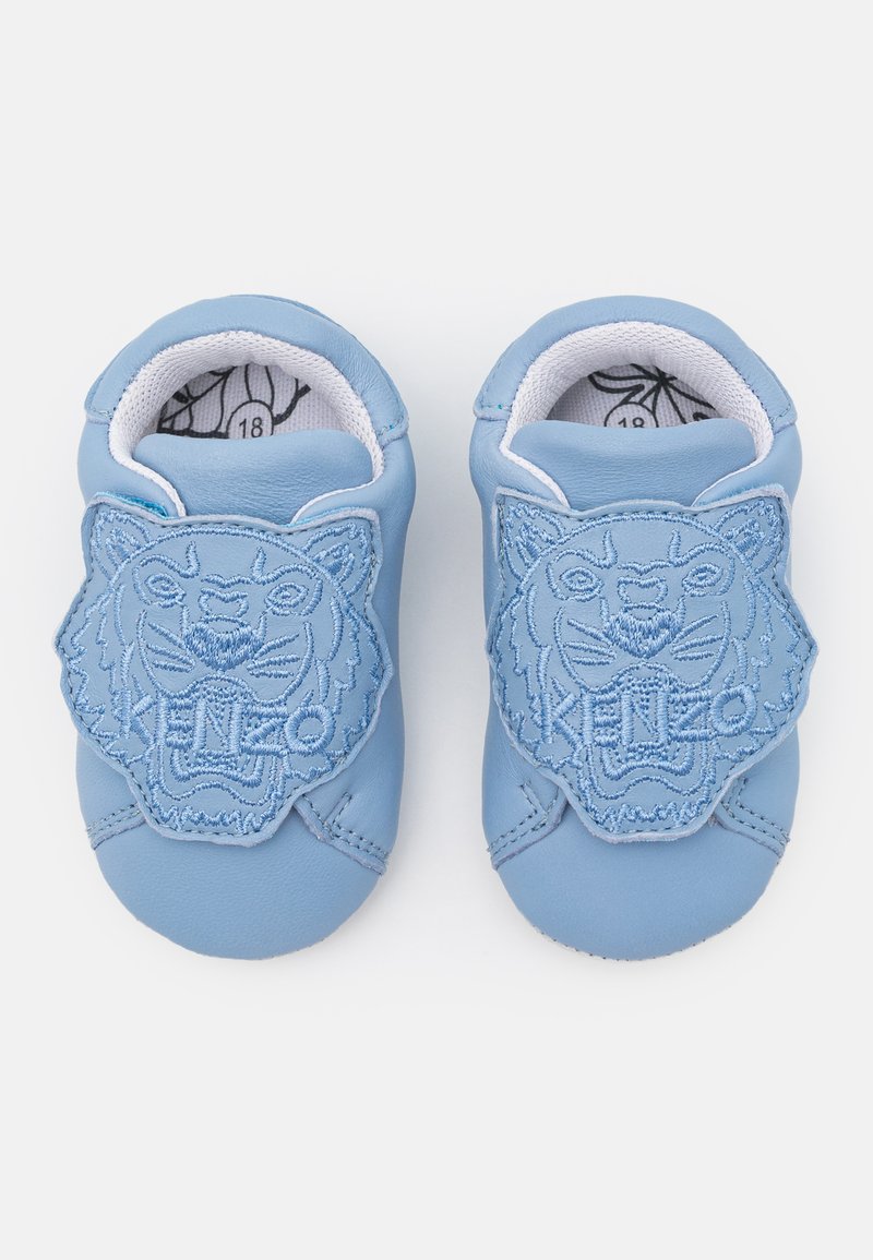 Admin forlade stakåndet KENZO kids SHOES - Kravlesko - pale blue/lyseblå - Zalando.dk