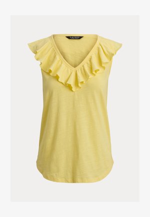 Rumena majica brez rokavov z V-izrezom in volančki okoli izreza in ramen, izdelana iz lahkega materiala.