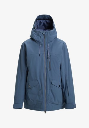 Blaue wasserdichte Jacke mit hohem Kragen, verstellbare Kapuze, Frontreißverschluss, zwei große Taschen und strukturiertem Stoff.