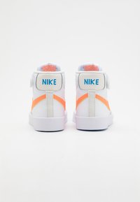 Nike Sportswear BLAZER MID 77  - Ψηλά αθλητικά παπούτσια - white/total orange/photo blue/phantom