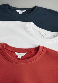 REGULAR FIT - 3 PACK CREW NECK - Športni pulover - white red navy blue