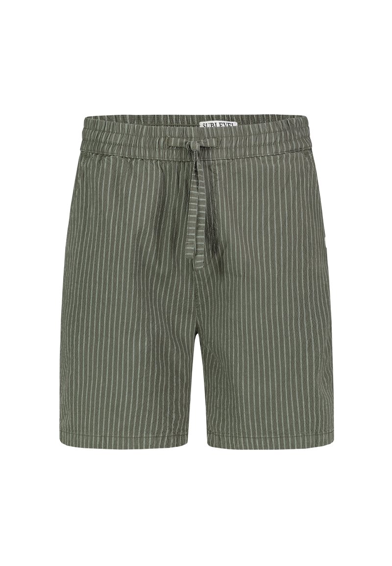 Grüne gestreifte Shorts aus leichtem Material, mit einem elastischen Bund und einem Kordelzug. Muster aus horizontalen und vertikalen Linien.