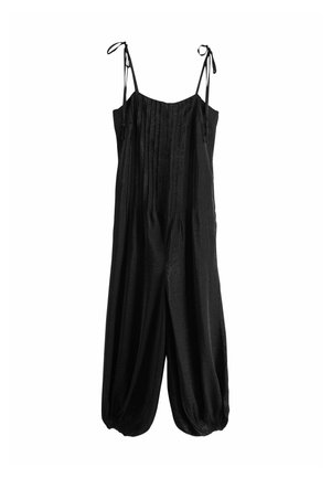 Sort ærmeløs jumpsuit med tynde bindestropper, plisseret krop, brede løse ben og elastiske manchetter ved anklerne.