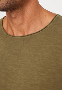 Gabba KONRAD SLUB SS - Základné tričko - army