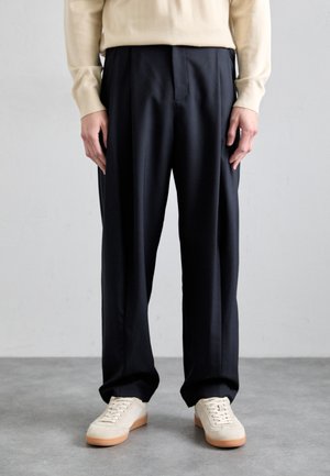 CLAUS PANT - Pantalon classique - tropical navy