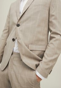 Jack & Jones JPRFRANCO CHECK  - Suit jacket - curds whey