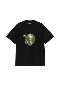 Camiseta de algodón negra con un diseño gráfico de un globo terráqueo verde sostenido por una mano, con mangas cortas y cuello redondo.