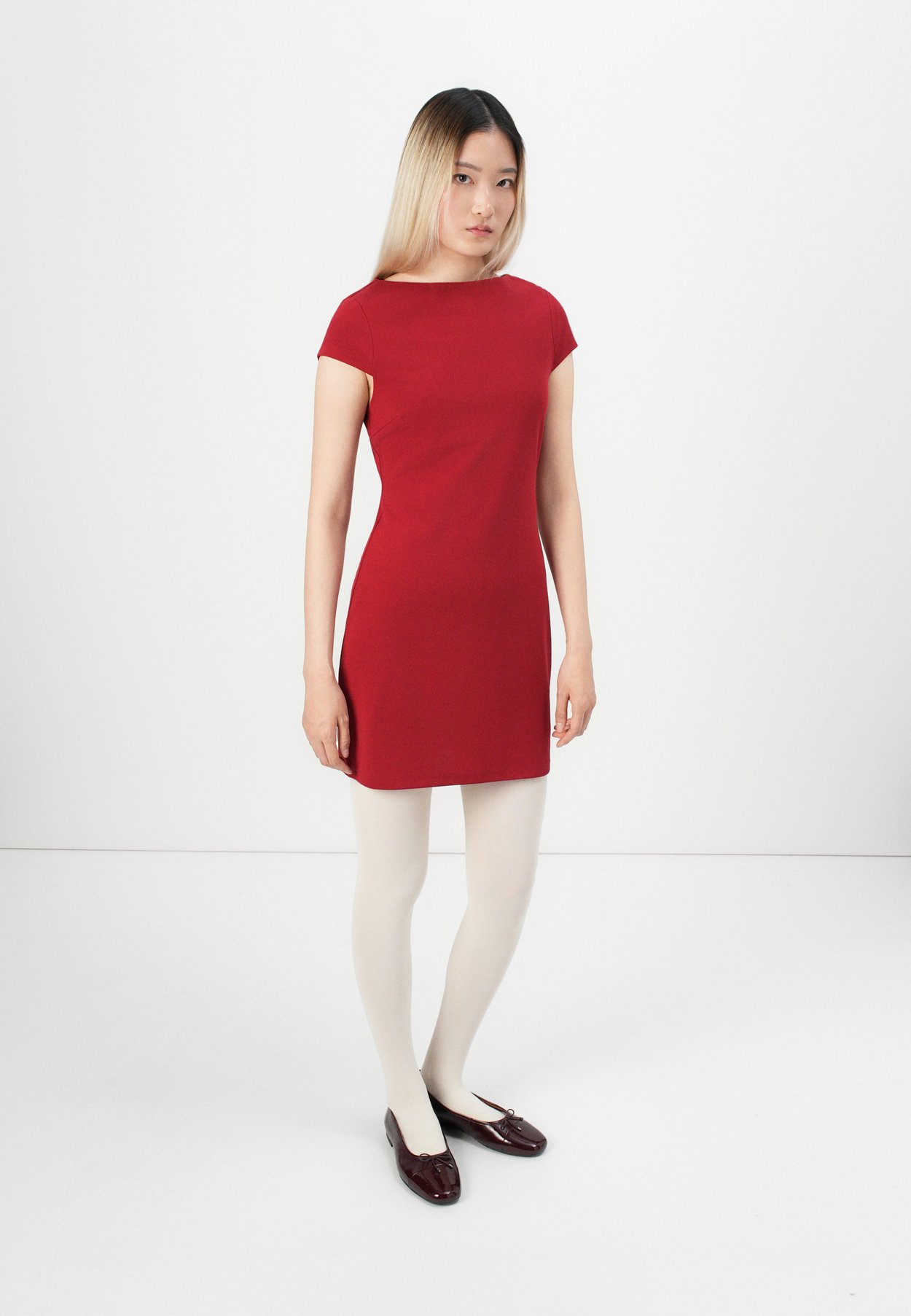 ONLEVI LIFE SHORT DRESS