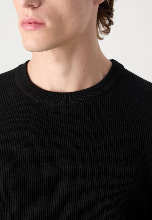 TIGHT EMIL - Jumper2