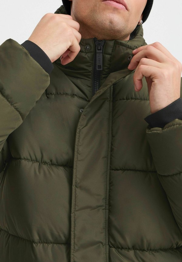 BHZATIMI - Winter coat - forest night2