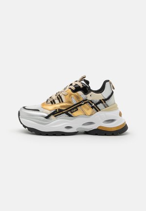 Buffalo TRIPLET HOLLOW VEGAN - Sneaker low - gold/silver/black