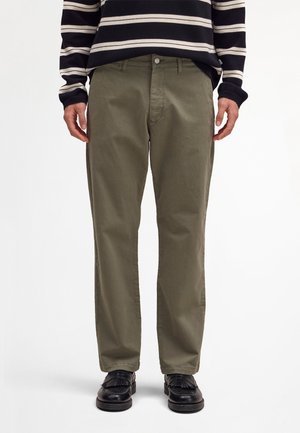 NN.07 ADEN - Chino - capers