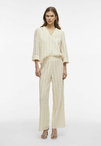 VILA MIT 3/4-ÄRMELN V-AUSSCHNITT - Camicetta - birch