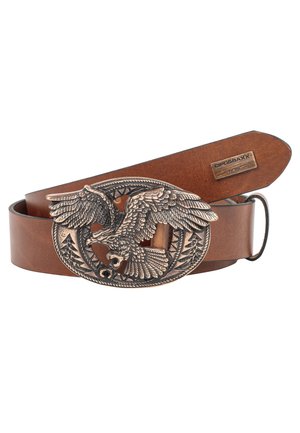Ruskea nahkavyö, jossa suuri soikea metallisolki, jossa on yksityiskohtainen kotka levittäneine siipineen ja männynkuva koristeena.