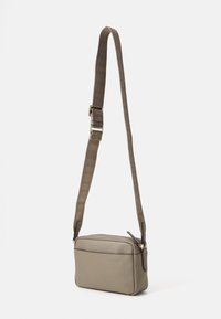BOSS ALYCE CROSSBODY  - Torba čez telo - medium brown