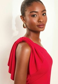 Lipsy PETITE - Pidulikud riided - red