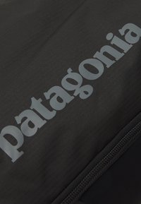 Patagonia BLACK HOLE UNISEX czarny