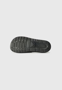 Thumbnail Image 5