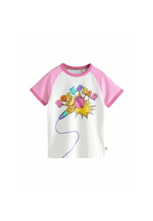 T-shirt met korte mouwen, roze raglanmouwen, witte body en kleurrafiche "ROCK STAR" met een microfoon en geluidseffecten.