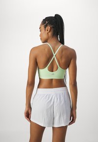 adidas Performance ALL ME - Kergelt toetav spordirinnahoidja - semi green spark