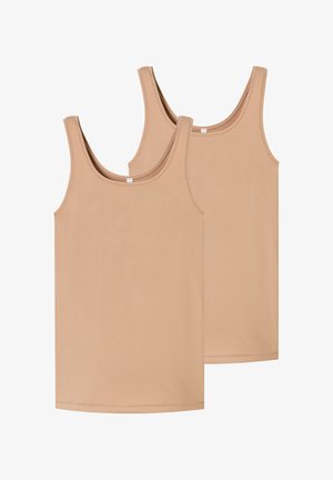 To beige tank toppe lavet af blødt stof, med brede skulderstropper og en rund halsudskæring. De har en glat, udekoreret overflade.