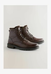 Selected, brown