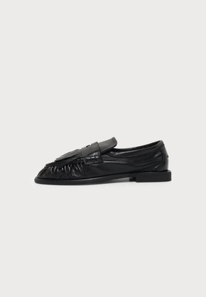 Pavement, PAELMIRA FRINGLE - Zapatos sin cordones - black