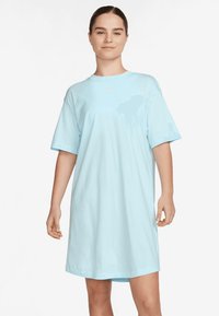 Nike Sportswear ESSNTL - Φόρεμα από ζέρσεϊ - glacier blue