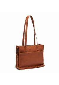 Borsa tote in pelle marrone con due manici lunghi, una tasca frontale e una texture liscia. Forma rettangolare con design minimalista.