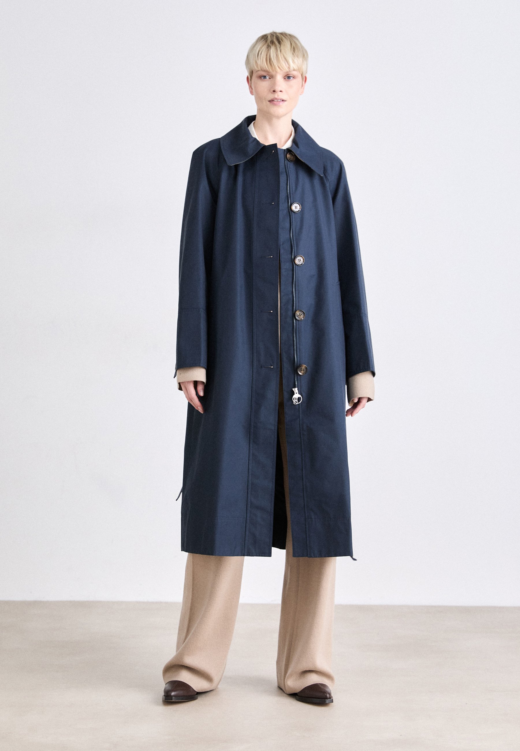Barbour BEATRIX SHOWERPROOF - Trenchcoat - navy/sky tartan/dark