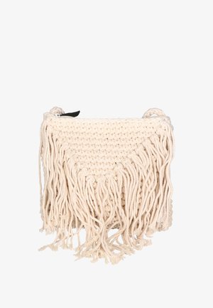 Gehaakte tas in crèmekleur met franjes. Beschikbaar met een gestructureerde stof, rechthoekige vorm en een ritssluiting met een zwart accent.