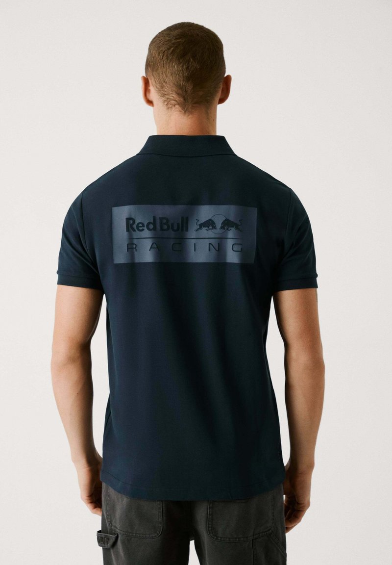 Red Bull Racing x Pepe Jeans - BOX LOGO PRINT - Polo shirt - dulwich blue, Enlarge