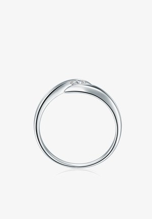 Rafaela Donata, Ring - metal