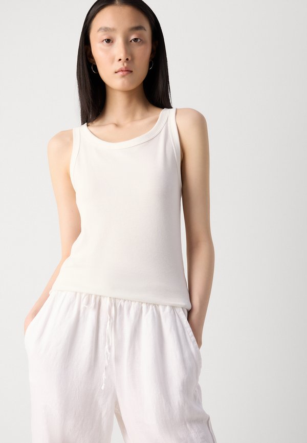 PANTS JOGGER STYLE STRAIGHT LEG  MEDIUM WAIST  DRAWSTRING AT WAIST - Trousers3