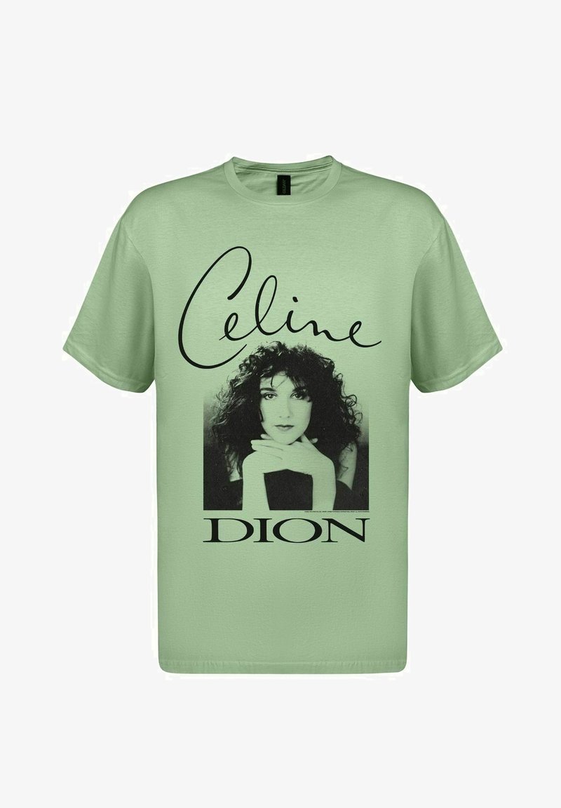 Světle zelené bavlněné tričko s černobílou grafikou ženy s kudrnatými vlasy a textem "Celine Dion" tučnými písmeny.