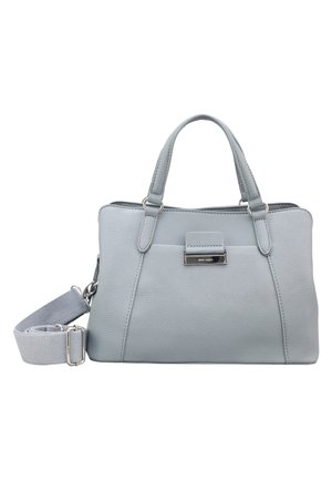 Sac à main en cuir gris clair avec deux poignées courtes, une bandoulière amovible et une petite poche avant avec un fermoir en métal.