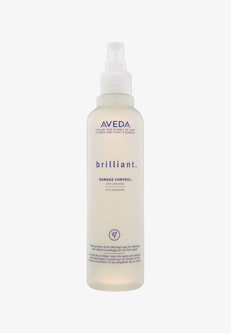 Aveda Damage Control Spray in einer klaren Plastikflasche mit einem weißen Pumpkopf. Enthält blaue Schrift und ein florales Symbol. Leichte und glatte Textur.