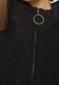 Noisy May Strickpullover - black