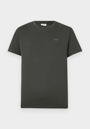 Dunkelgrünes Baumwoll-T-Shirt mit kurzen Ärmeln, Rundhalsausschnitt und einem kleinen "JOOP!"-Logo in Hellgrün im Brustbereich.