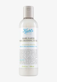 Transparent flaske med pumpe, merket "Kiehl's Rare Earth Pore Refining Tonic." Inneholder 250 ml; har blå og grønn tekst på hvit bakgrunn.