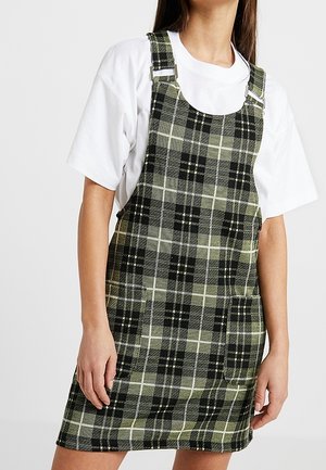 Stickad klänning - black