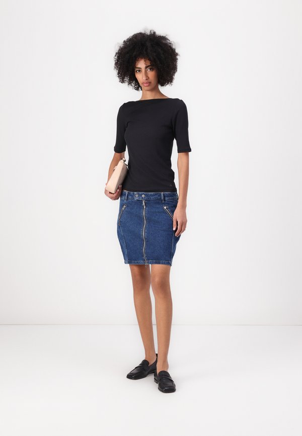 SCOOP BACK - Basic T-shirt2