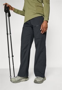 Peak Performance CARGO PANTS - Lauko kelnės - black